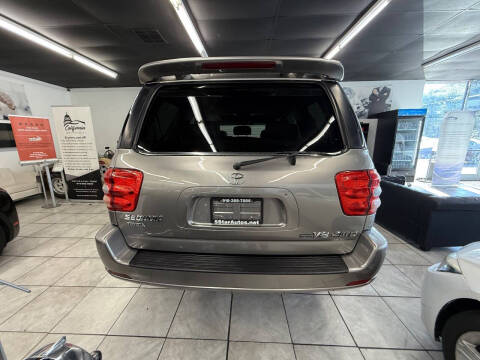 2004 Toyota Sequoia Limited