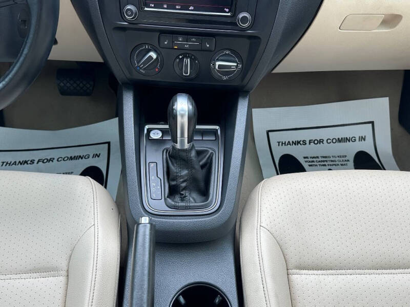 2016 Volkswagen Jetta