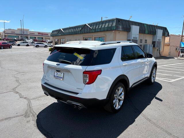 2022 Ford Explorer Platinum