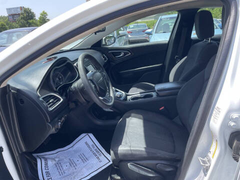 2015 Chrysler 200 Limited