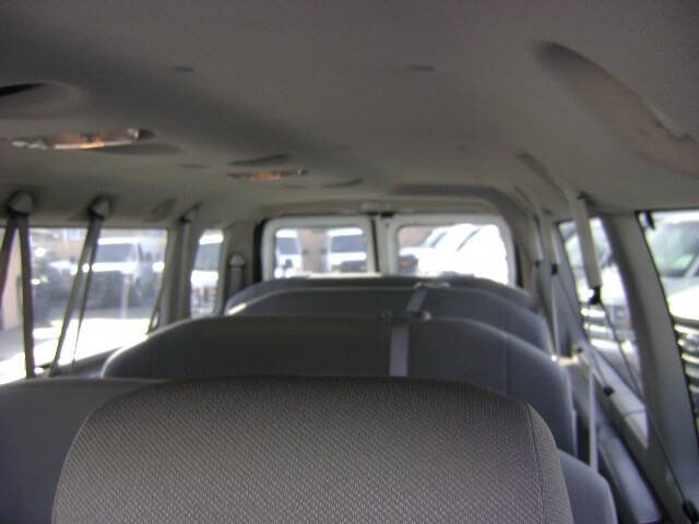 2014 Ford E-Series E-350 SD XL