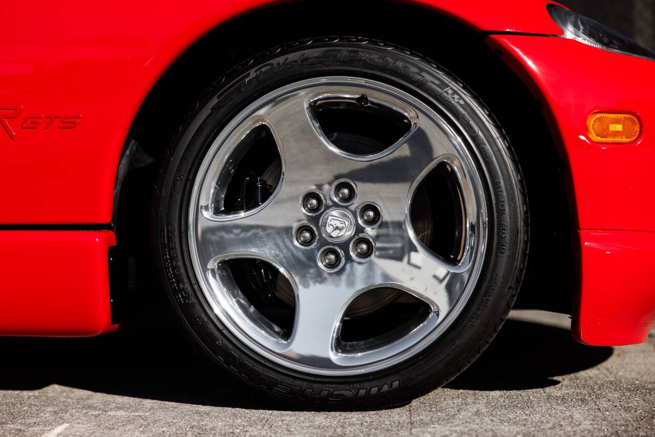 2001 Dodge Viper 43