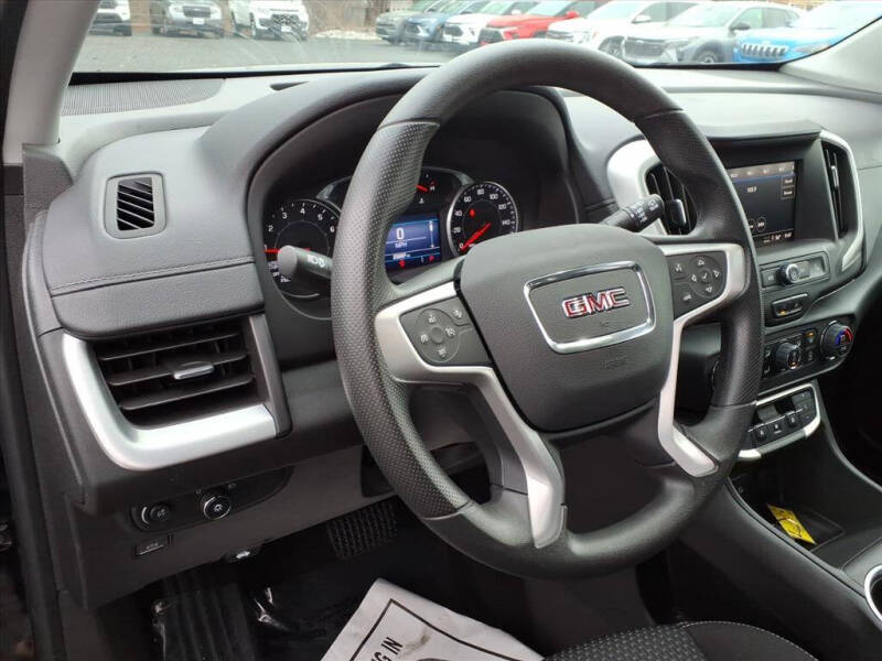 2022 GMC Terrain SLE