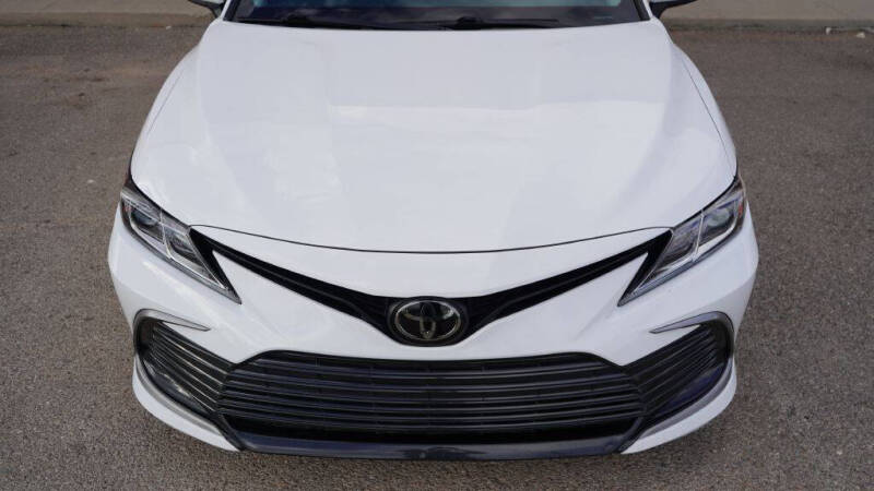 2022 Toyota Camry LE
