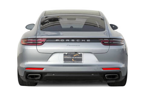 2018 Porsche Panamera