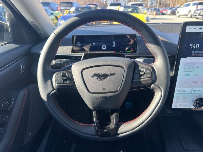 2025 Ford Mustang Mach-E Premium