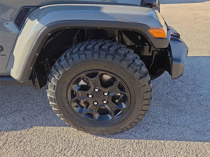 2023 Jeep Gladiator Willys