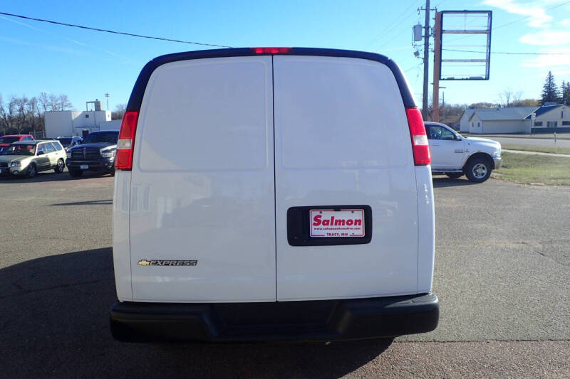 2021 Chevrolet Express 2500