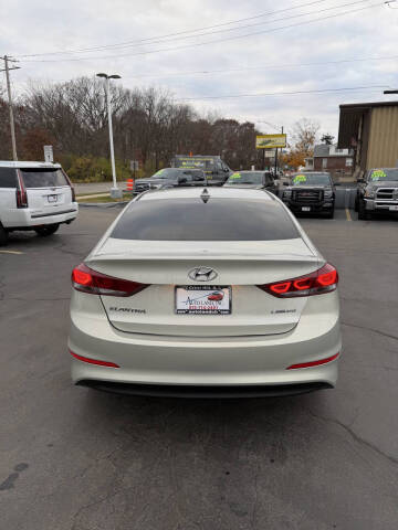 2018 Hyundai Elantra Limited