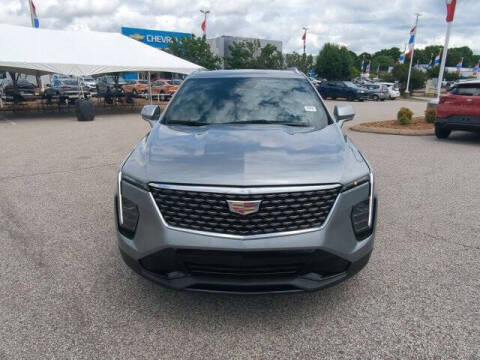2025 Cadillac XT4 Premium Luxury