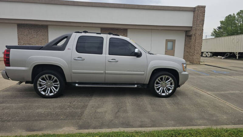 2007 Chevrolet Avalanche LT photo 4