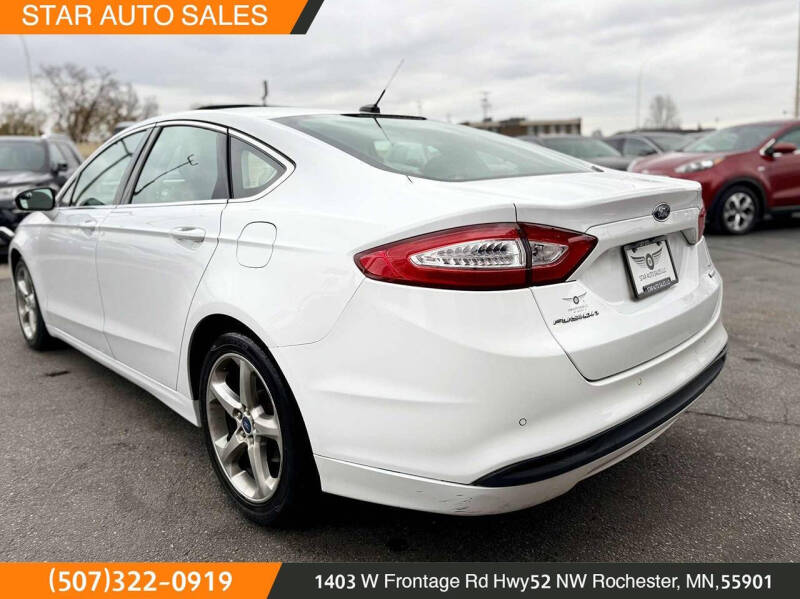 2016 Ford Fusion SE