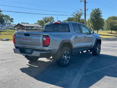 2024 GMC Canyon AT4