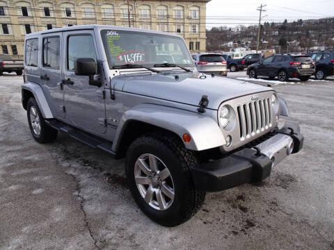 2016 Jeep Wrangler Unlimited Sahara