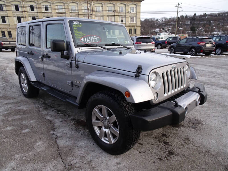 2016 Jeep Wrangler Unlimited Sahara
