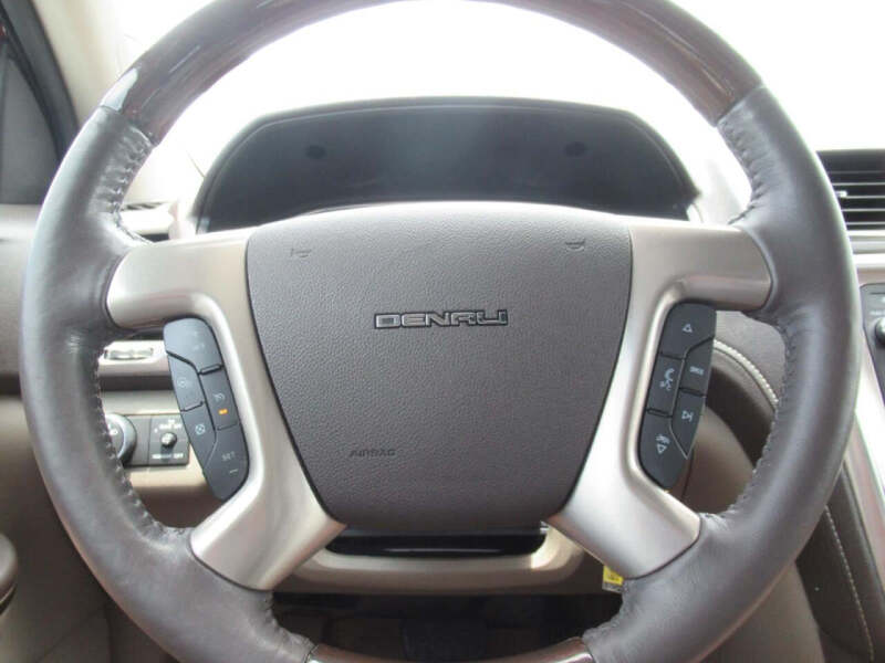 2015 GMC Acadia Denali