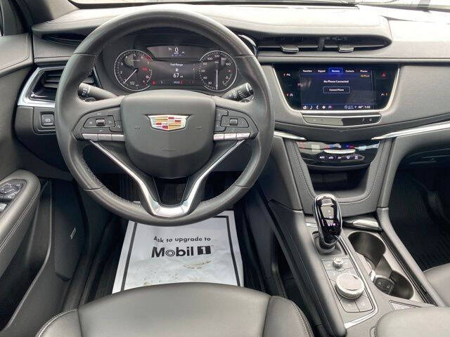 2024 Cadillac XT6 Luxury