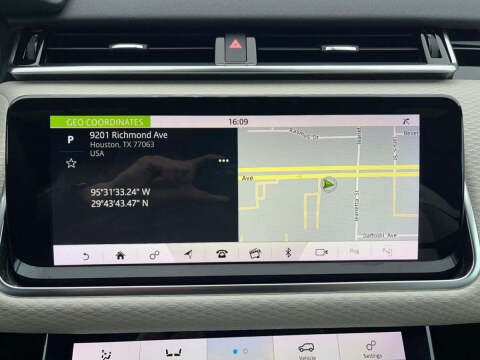 2019 Land Rover Range Rover Velar P250 R-Dynamic SE