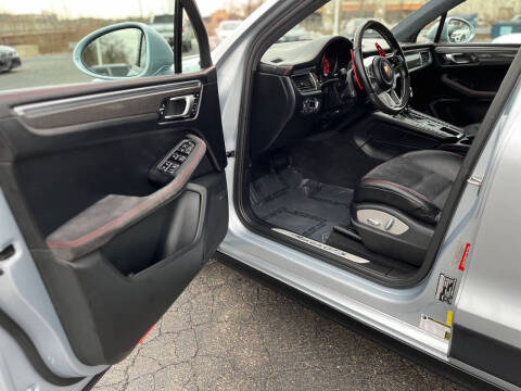 2018 Porsche Macan GTS