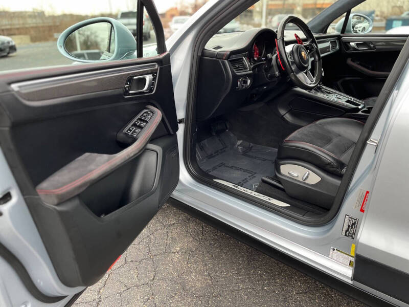 2018 Porsche Macan GTS