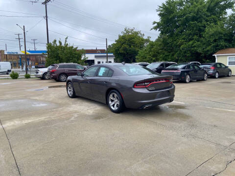 2015 Dodge Charger SXT