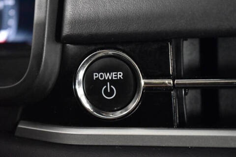 2023 Mitsubishi Outlander PHEV SE