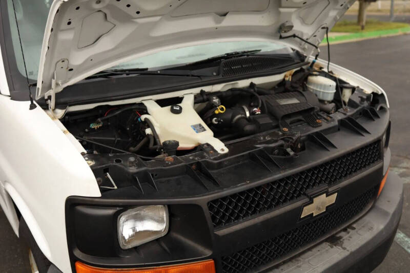 2013 Chevrolet Express 2500