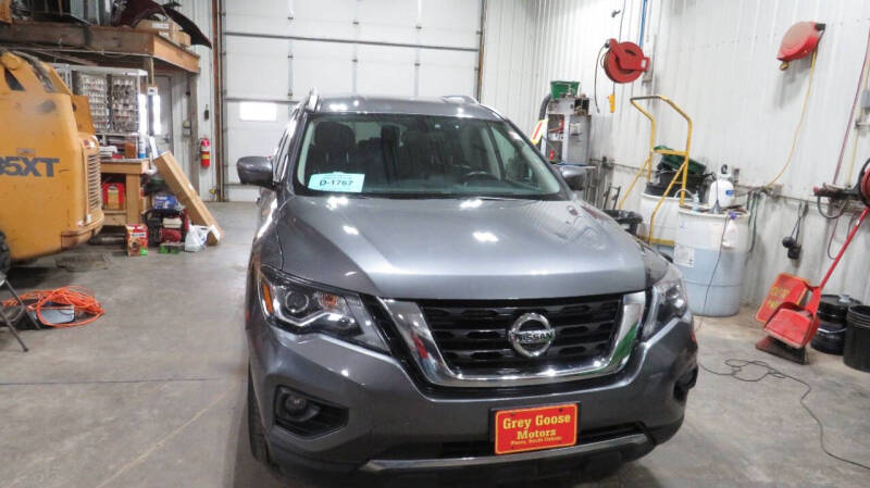 2019 Nissan Pathfinder SL