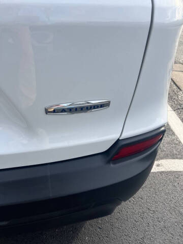 2020 Jeep Cherokee Latitude