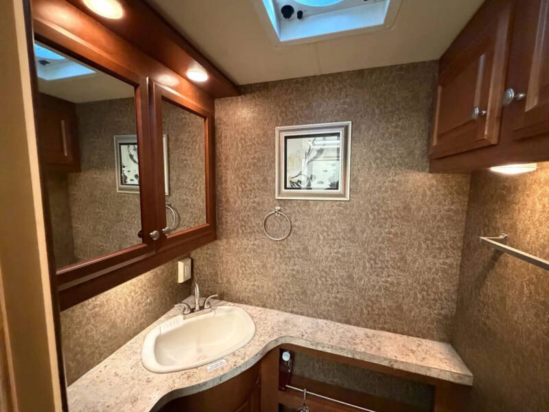 2012 Freightliner XCS Chassis