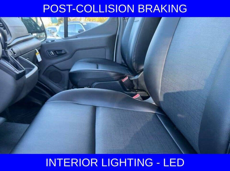 2025 Ford Transit 250