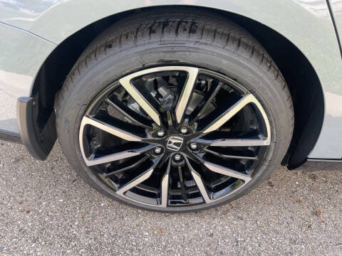 2025 Honda Accord Hybrid Touring