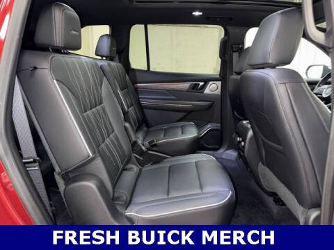 2025 Buick Enclave Avenir