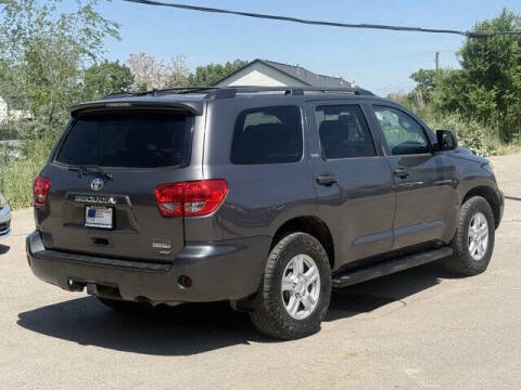 2017 Toyota Sequoia SR5