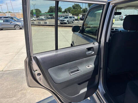 2006 Scion xB