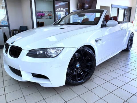 2010 BMW M3 for sale at SAINT CHARLES MOTORCARS in Saint Charles IL