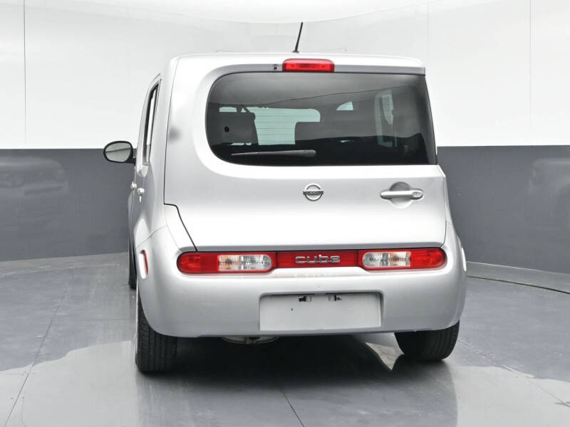 2011 Nissan cube