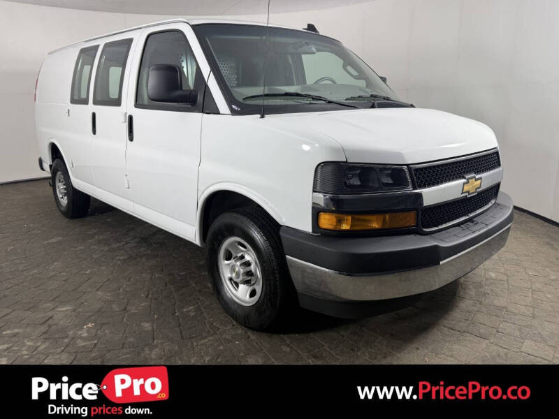 2024 Chevrolet Express 2500