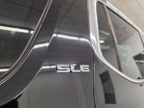 2017 GMC Acadia SLE-2