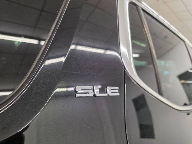 2017 GMC Acadia SLE-2