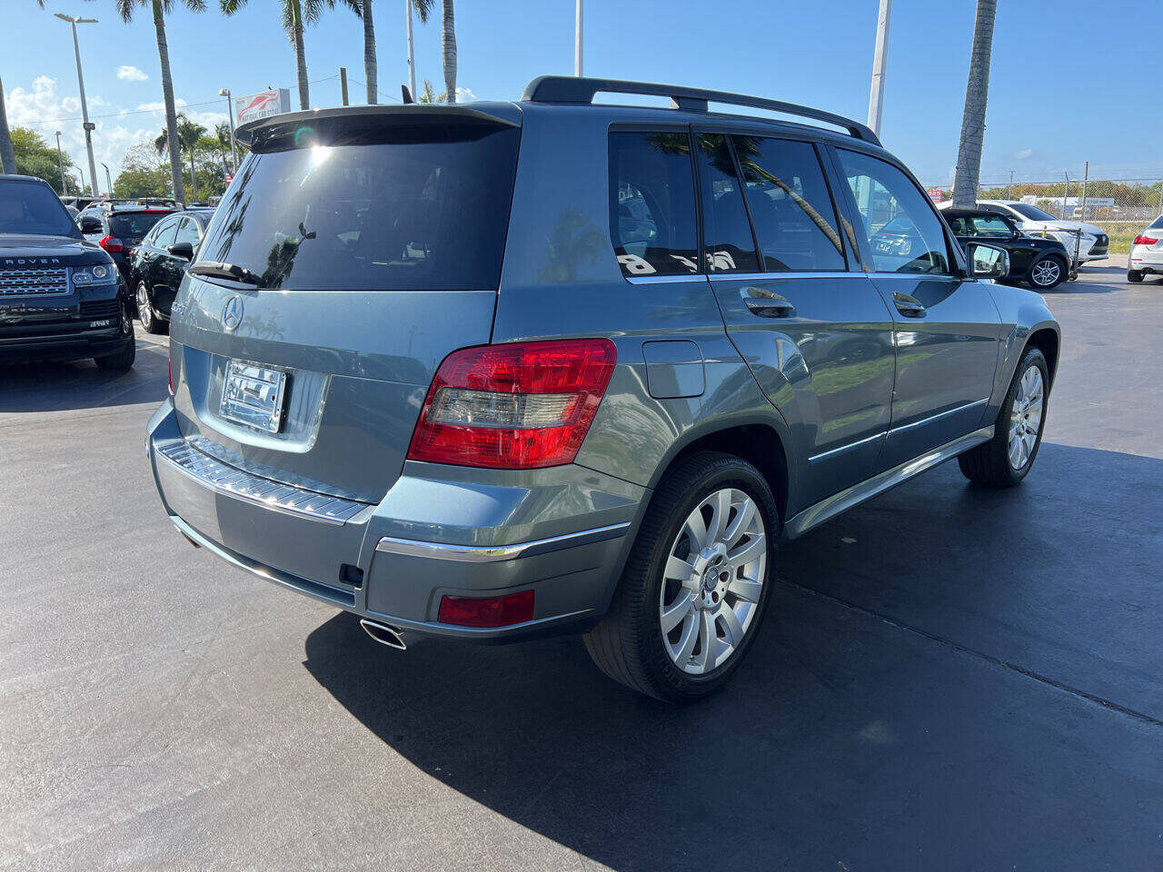 2012 Mercedes-Benz GLK  - $11,900