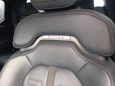 2022 Rivian R1T Adventure