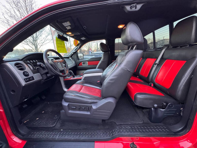 2010 Ford F-150 SVT Raptor photo 9