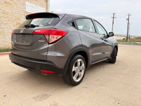 2017 Honda HR-V LX