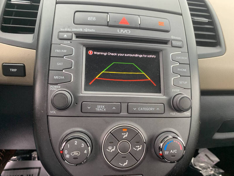 2013 Kia Soul +