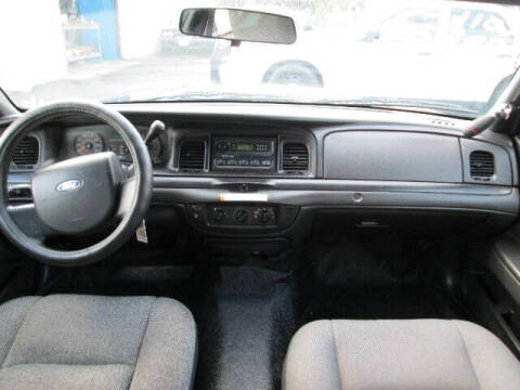 2011 Ford Crown Victoria