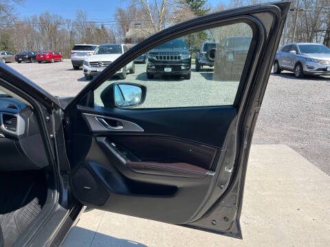 2018 Mazda MAZDA3 Touring