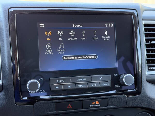 2022 Nissan Frontier SV