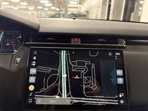 2024 Land Rover Range Rover Velar P250 Dynamic SE