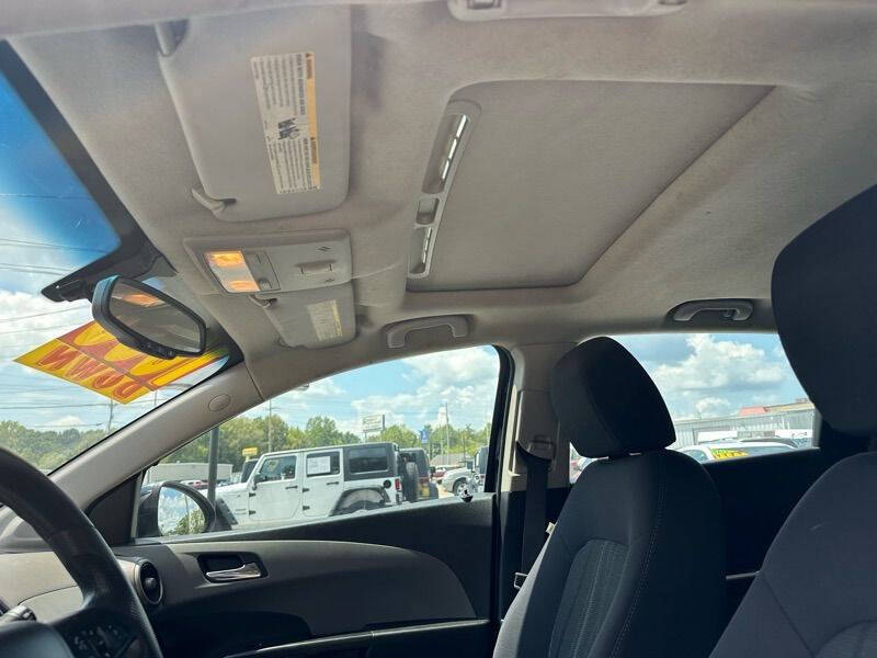 2015 Chevrolet Sonic LT Auto